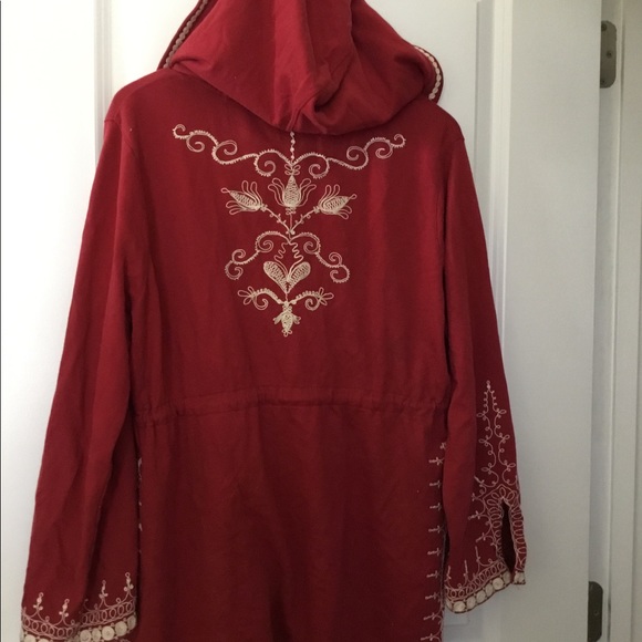 Lucky beach/pool cover up - Picture 4 of 4